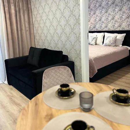Lux Home3 Modern Space Apartment